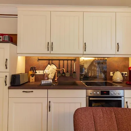 Up Besoeoek - Wildrose Mit Sauna * Krummhörn