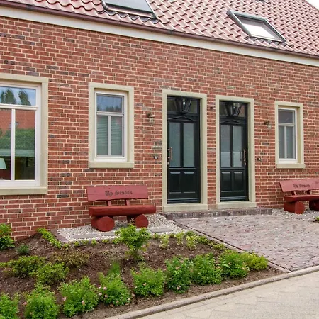 شقة Up Besoeoek - Wildrose Mit Sauna Krummhörn