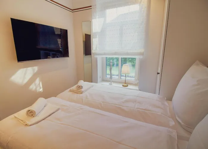 Up Besoeoek - Wildrose Mit Sauna